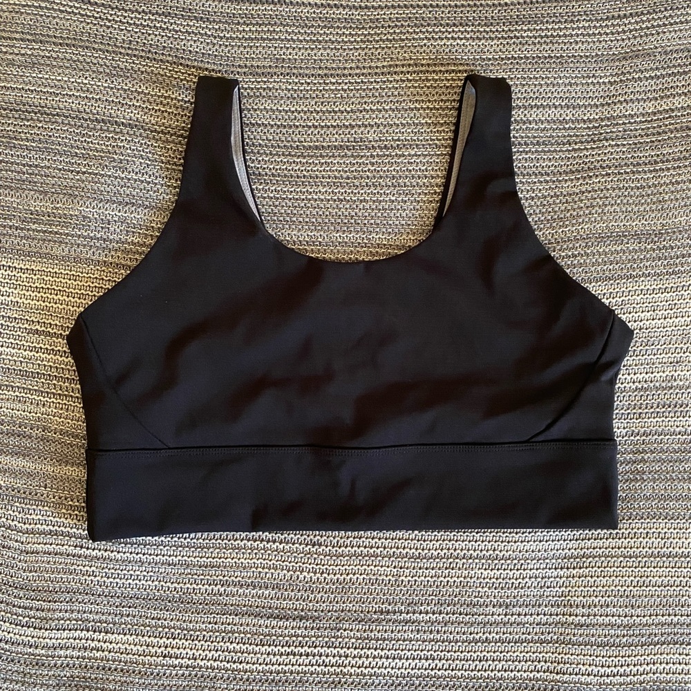 NWOT Black Born Primitive Rise Flex sports bra